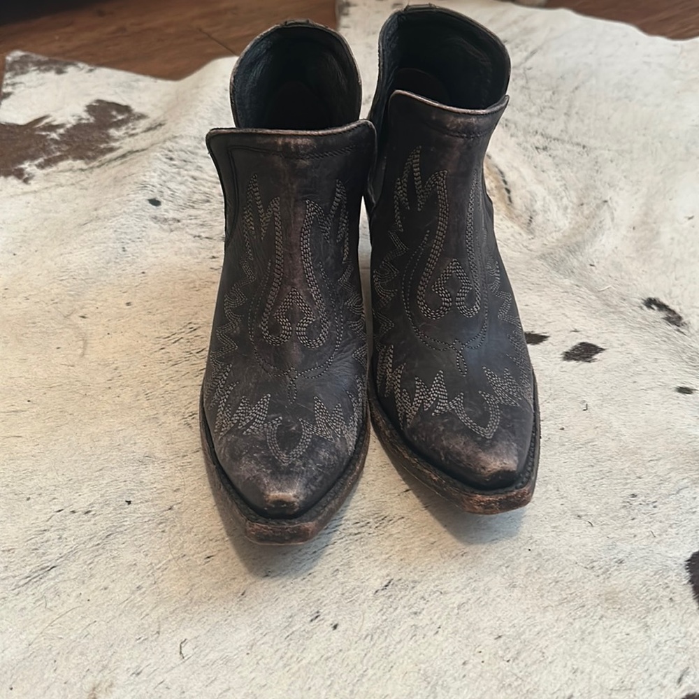 ARIAT WOMEN'S Style No. 10034044 Dixon Western Boot